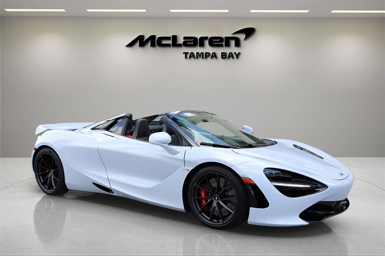 2022 McLaren 720S
