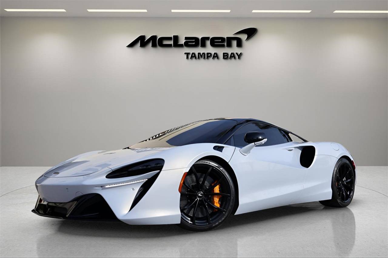 2023 McLaren Artura Standard — Coupe — 5,733 mi — Pinellas Park, FL