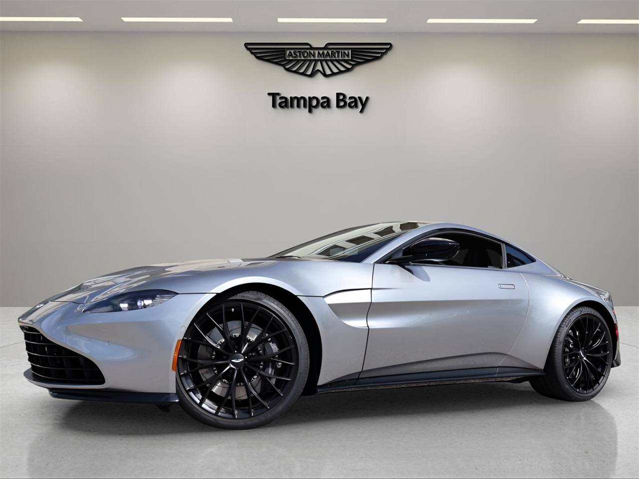 2023 Aston Martin Vantage Standard — Coupe — 5,100 mi — Pinellas Park, FL