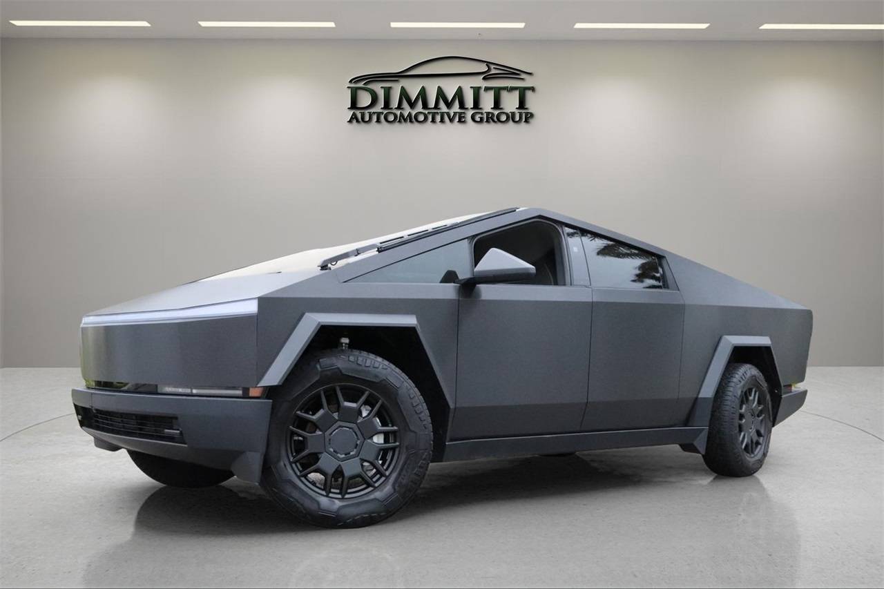 2024 Tesla Cybertruck Standard — Pickup Truck — 9,716 mi — Pinellas Park, FL