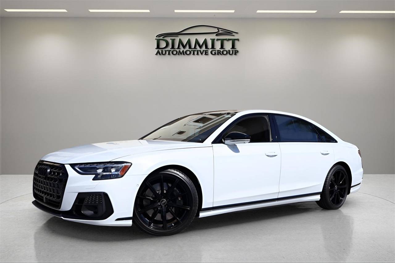 2024 Audi S8 Standard — Sedan — 4,300 mi — Pinellas Park, FL