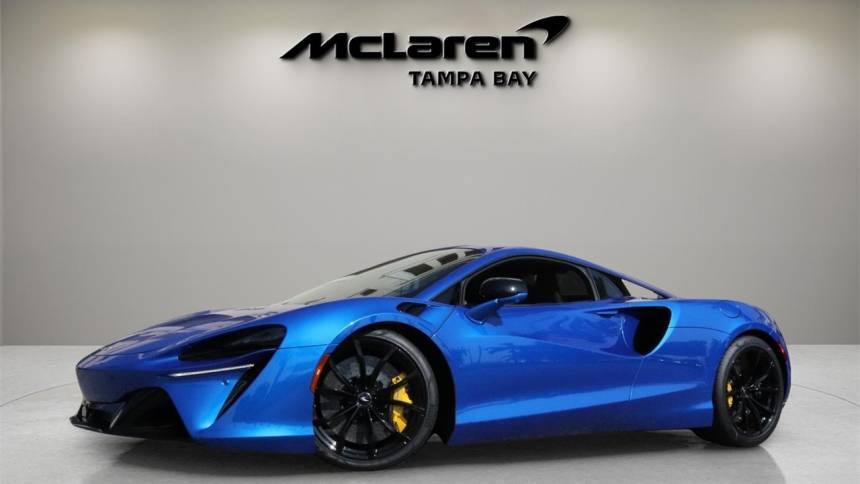 2024 McLaren Artura Standard