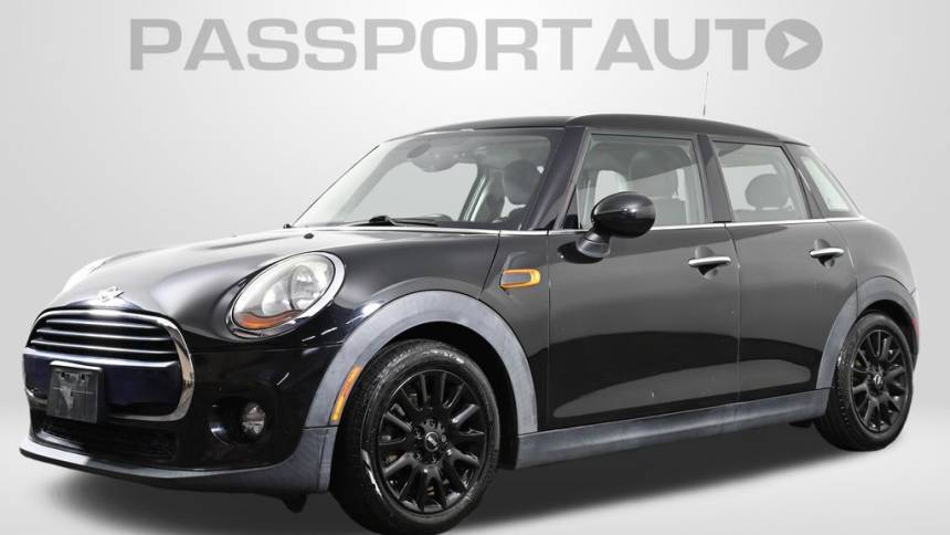 2016 MINI Hardtop Cooper — Hatchback — 45,211 mi — Alexandria, VA
