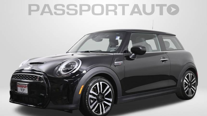2022 MINI Hardtop Cooper S — Hatchback — 2,701 mi — Alexandria, VA