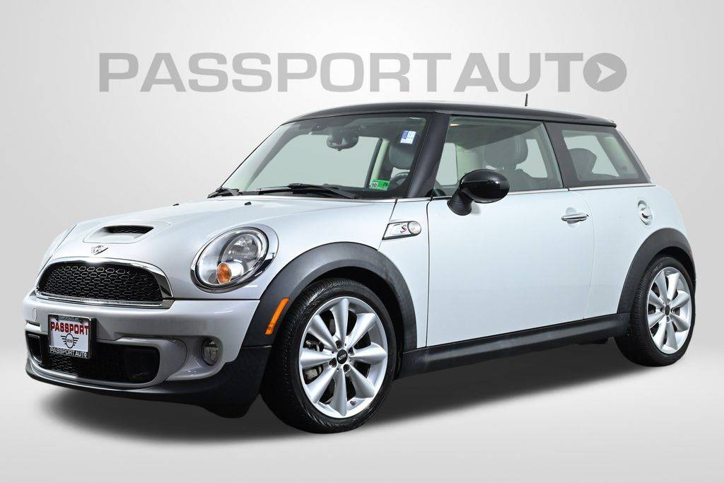 2013 MINI Hardtop Cooper S — Hatchback — 10,893 mi — Alexandria, VA