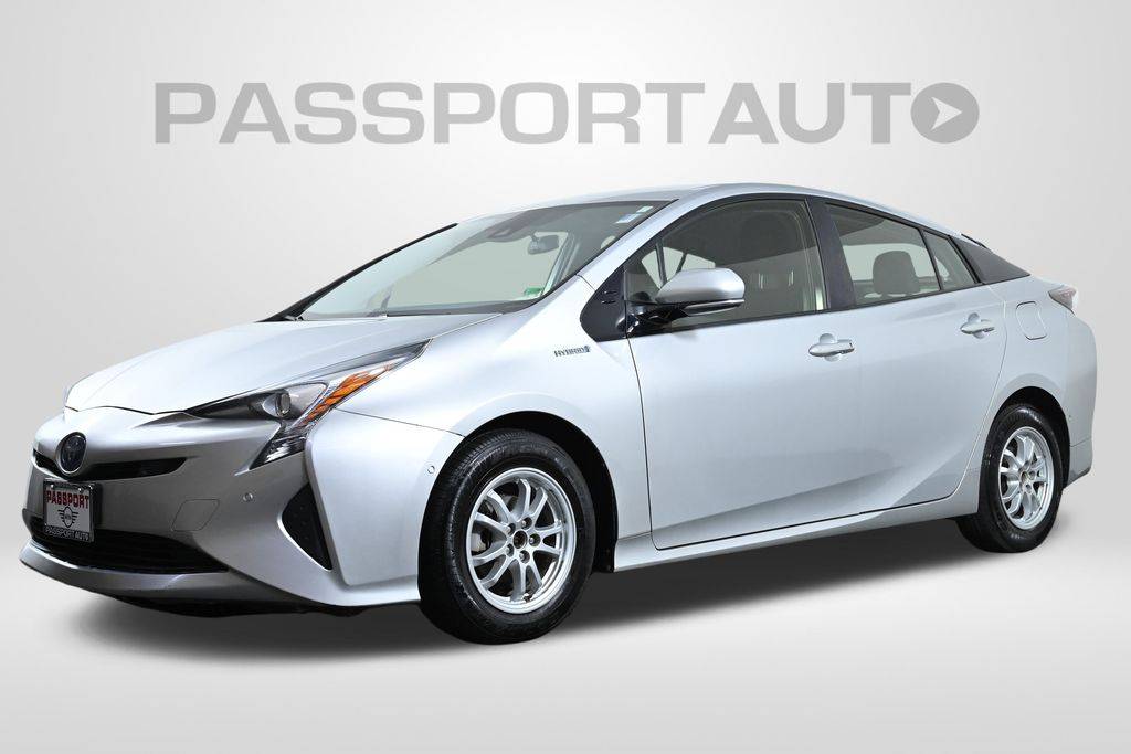 2017 Toyota Prius Two — Hatchback — 143,236 mi — Alexandria, VA