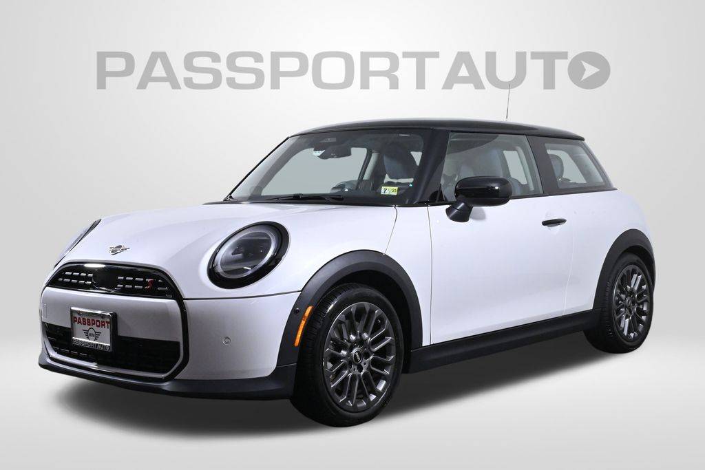 2025 MINI Hardtop Cooper S — Hatchback — 7,281 mi — Alexandria, VA