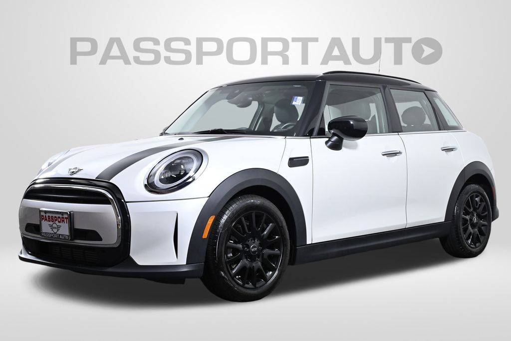 2023 MINI Hardtop Cooper Classic — Hatchback — 6,509 mi — Alexandria, VA