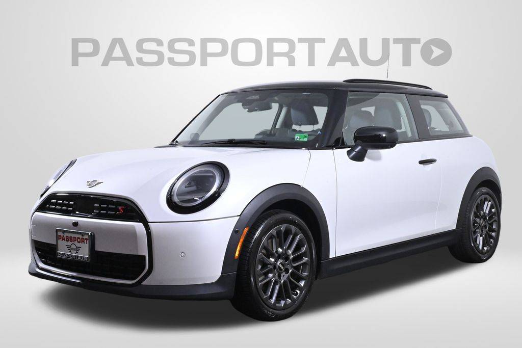 2025 MINI Hardtop Cooper S — Hatchback — 7,514 mi — Alexandria, VA