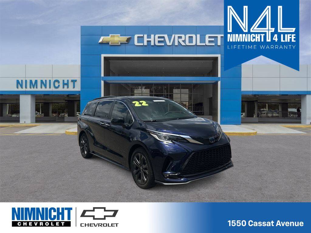 2022 Toyota Sienna XSE — Minivan — 48,904 mi — Jacksonville, FL