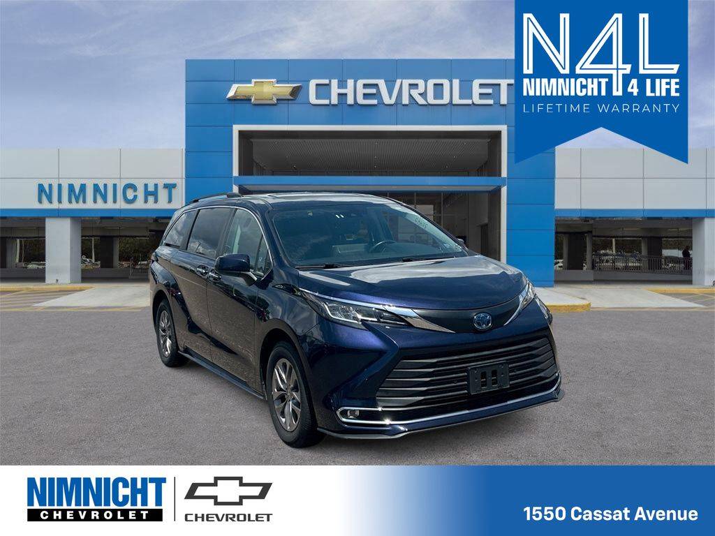 2023 Toyota Sienna XLE — Minivan — 50,445 mi — Jacksonville, FL