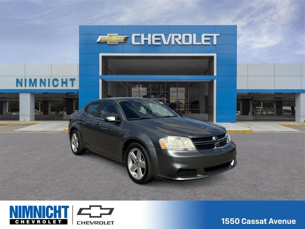2013 Dodge Avenger SE — Sedan — 136,131 mi — Jacksonville, FL