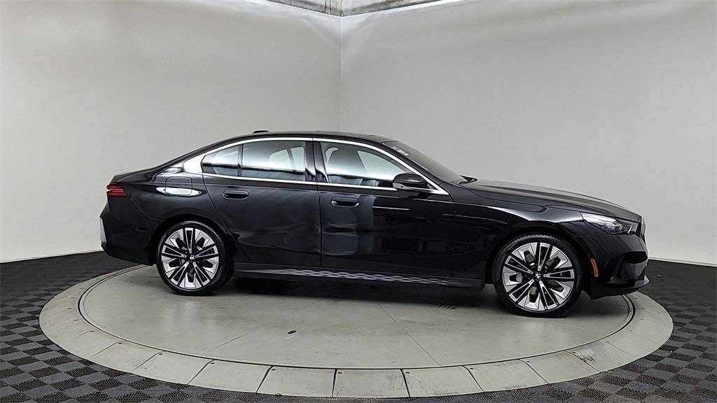 2024 BMW 5 Series 530i — Sedan — 11,175 mi — Tigard, OR