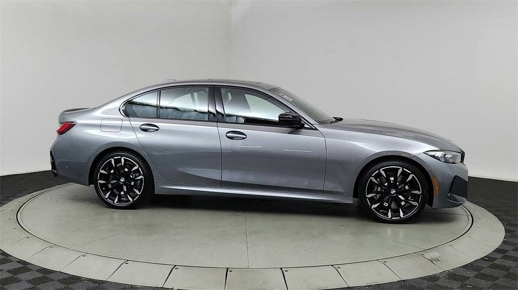 2025 BMW 3 Series 330i — Sedan — 6,328 mi — Tigard, OR