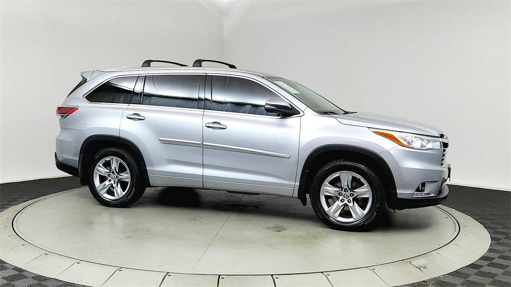 2016 Toyota Highlander Limited — SUV — 119,269 mi — Tigard, OR