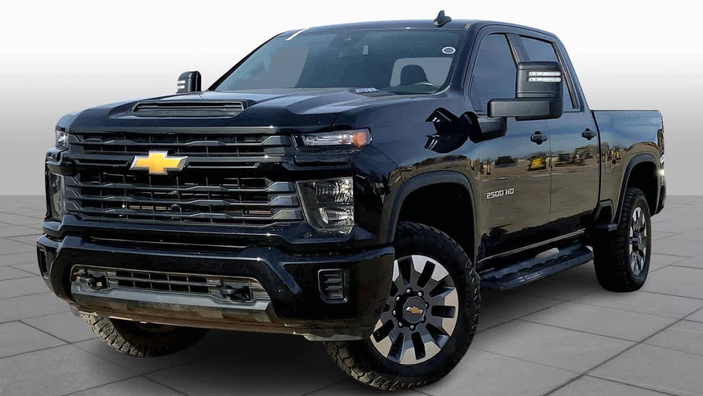 2024 Chevrolet Silverado 2500HD Custom — Pickup Truck — 37,718 mi — Albuquerque, NM