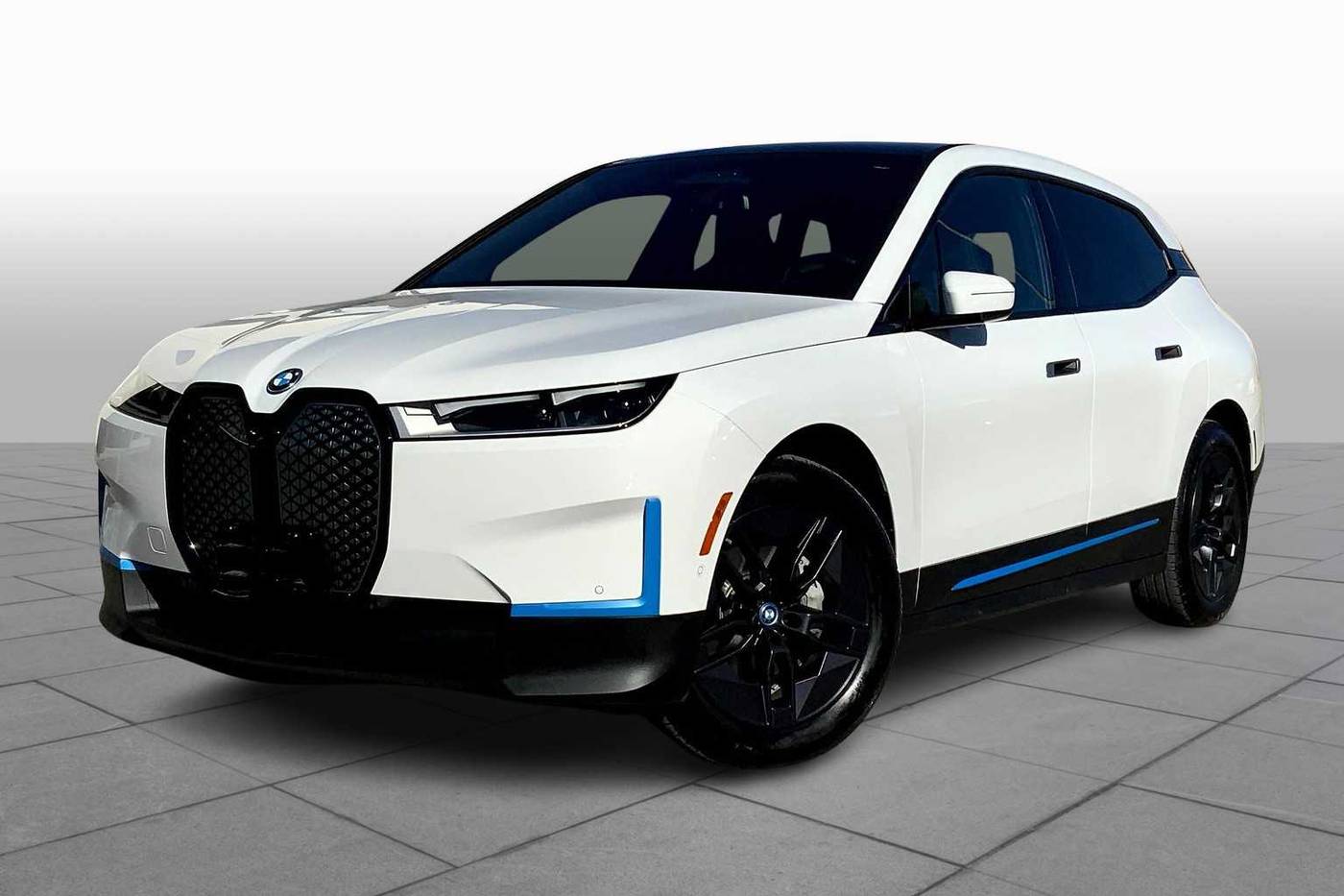 2024 BMW iX xDrive50 — SUV — 10,626 mi — Albuquerque, NM