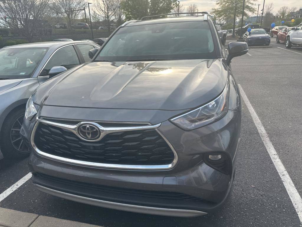 2021 Toyota Highlander Platinum — SUV — 42,725 mi — Franklin, TN