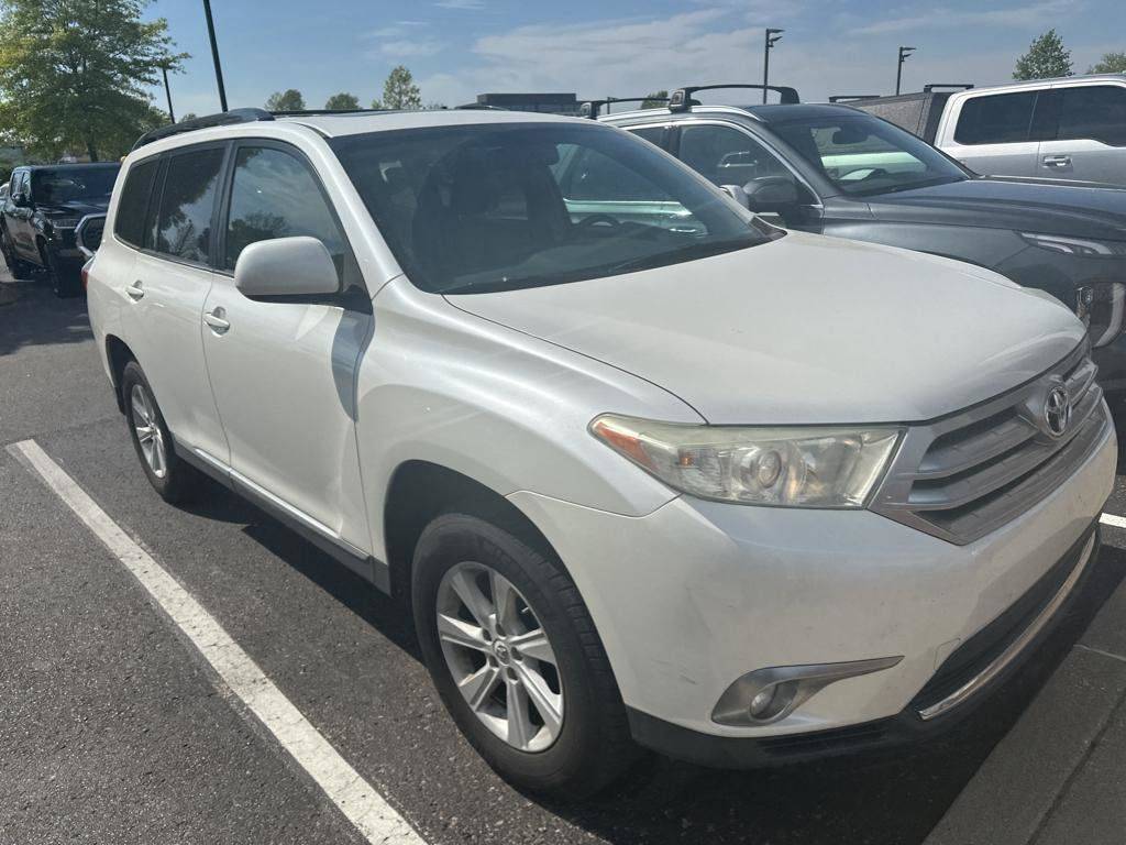 2013 Toyota Highlander SE V6 — SUV — 95,600 mi — Franklin, TN