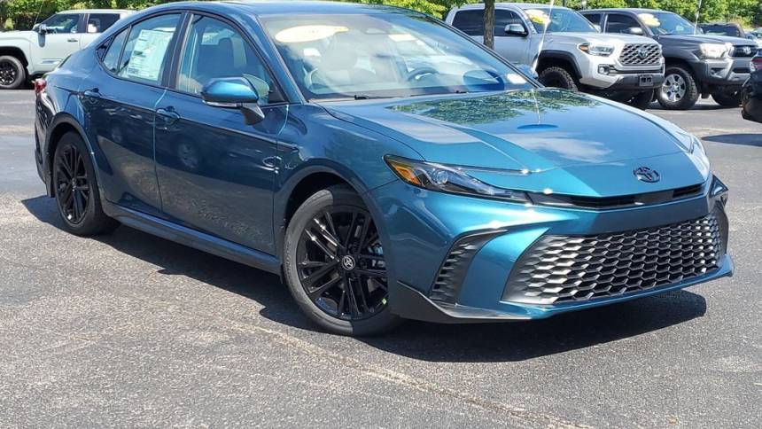 2025 Toyota Camry SE — Sedan — 38,091 mi — Franklin, TN