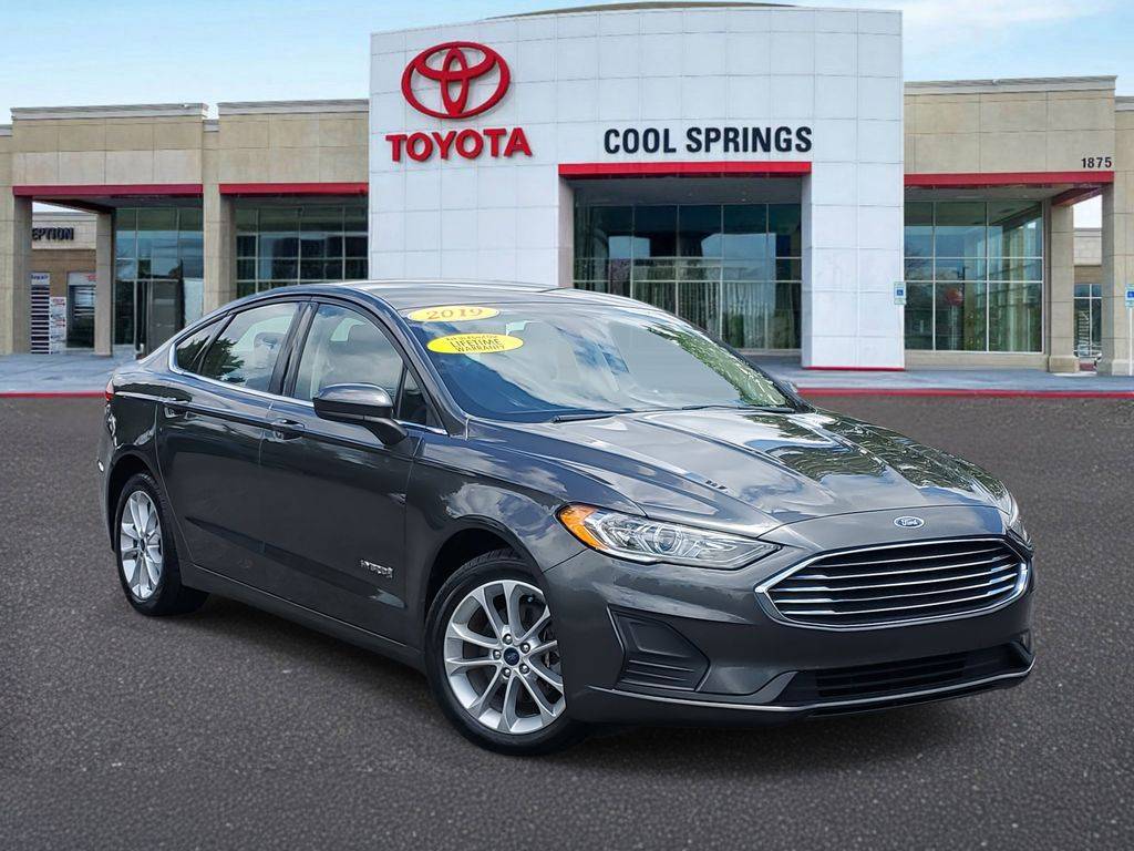 2019 Ford Fusion Hybrid SE — Sedan — 77,868 mi — Franklin, TN