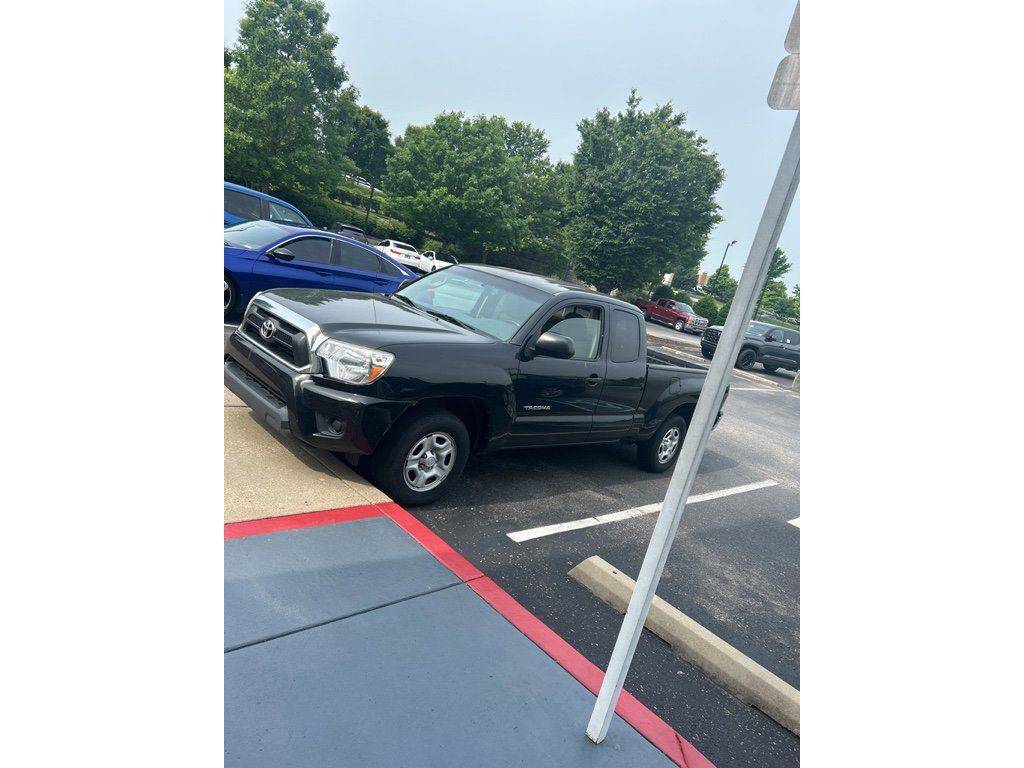 2013 Toyota Tacoma Base — Pickup Truck — 92,037 mi — Franklin, TN