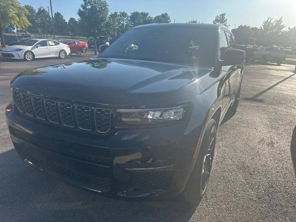 2023 Jeep Grand Cherokee Summit Reserve — SUV — 33,146 mi — Franklin, TN
