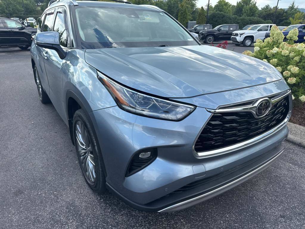 2020 Toyota Highlander Platinum — SUV — 83,344 mi — Franklin, TN