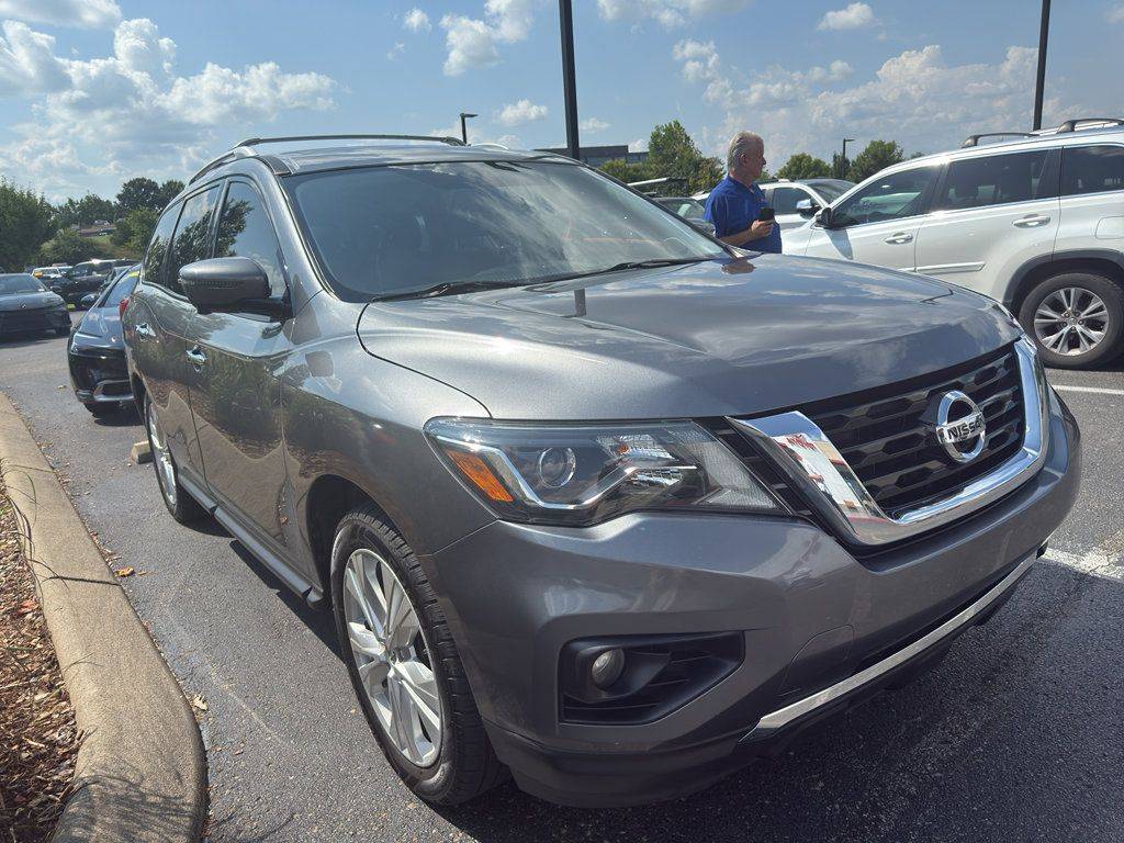 2018 Nissan Pathfinder SL — SUV — 141,796 mi — Franklin, TN