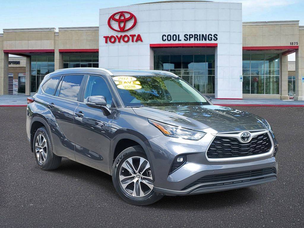 2023 Toyota Highlander XLE — SUV — 28,258 mi — Franklin, TN