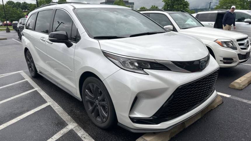 2023 Toyota Sienna 25th Anniversary Edition