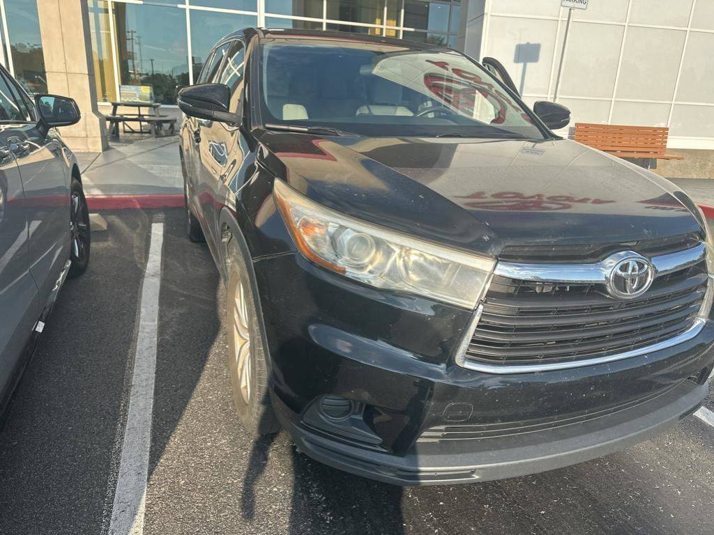 2015 Toyota Highlander LE — SUV — 150,366 mi — Franklin, TN