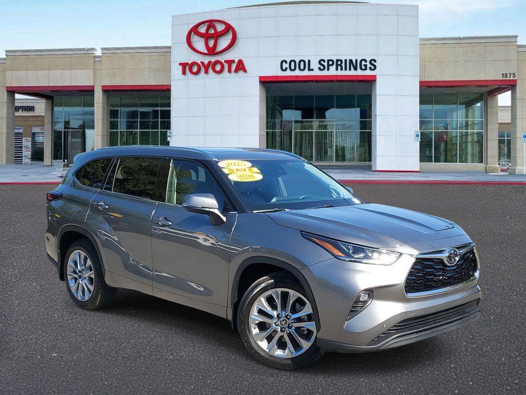 2025 Toyota Highlander Limited — SUV — 17,490 mi — Franklin, TN