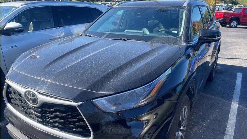 2022 Toyota Highlander XLE — SUV — 58,321 mi — Franklin, TN