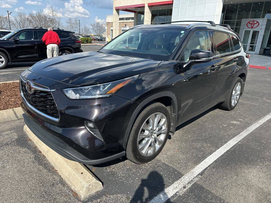 2021 Toyota Highlander Limited — SUV — 68,921 mi — Franklin, TN
