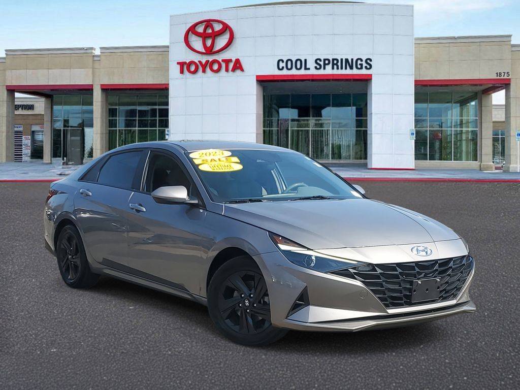 2023 Hyundai Elantra Hybrid Blue — Sedan — 75,845 mi — Franklin, TN