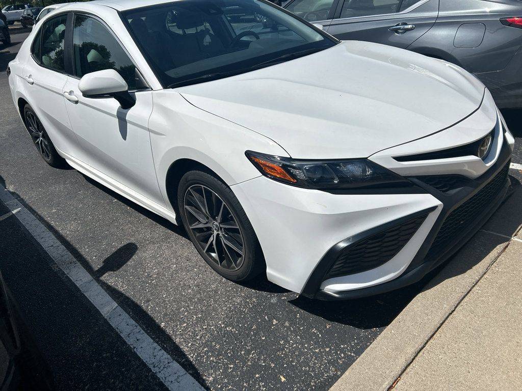 2022 Toyota Camry SE — Sedan — 45,568 mi — Franklin, TN