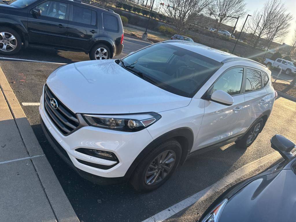 2016 Hyundai Tucson SE — SUV — 117,301 mi — Franklin, TN
