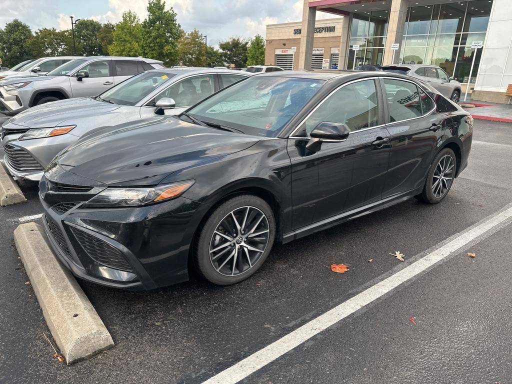 2022 Toyota Camry SE — Sedan — 59,566 mi — Franklin, TN