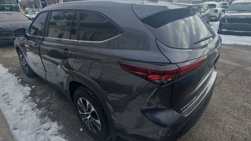 2024 Toyota Highlander XLE — SUV — 6,913 mi — Franklin, TN