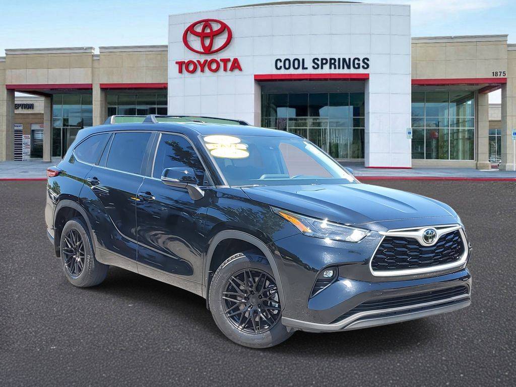 2023 Toyota Highlander LE — SUV — 19,830 mi — Franklin, TN