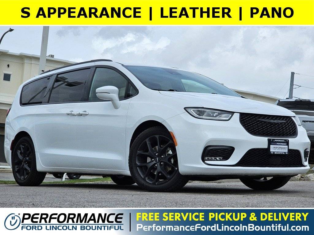 2022 Chrysler Pacifica Touring L — Minivan — 68,195 mi — Bountiful, UT