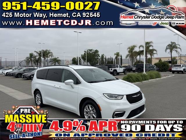 2022 Chrysler Pacifica Touring L — Minivan — 77,085 mi — Hemet, CA