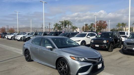 2022 Toyota Camry SE — Sedan — 47,480 mi — Hemet, CA