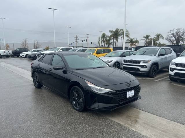 2023 Hyundai Elantra SEL — Sedan — 32,881 mi — Hemet, CA