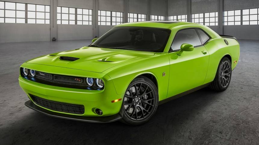 2022 challenger srt8 hellcat green