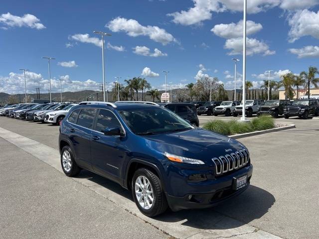 2018 Jeep Cherokee Latitude Plus — SUV — 28,575 mi — Hemet, CA