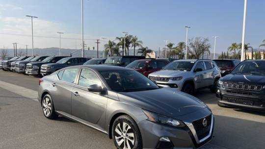 2022 Nissan Altima S — Sedan — 52,249 mi — Hemet, CA