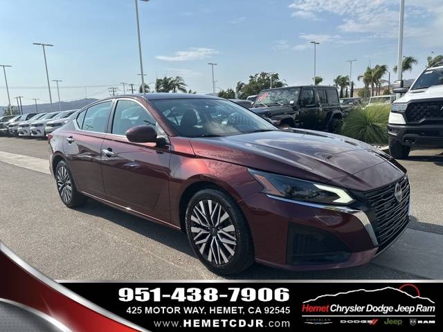 2023 Nissan Altima SV — Sedan — 56,476 mi — Hemet, CA