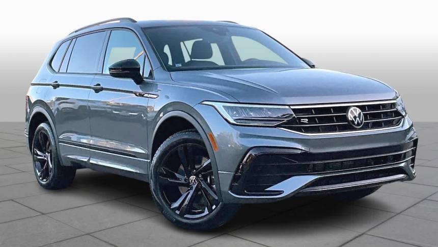 New 2023 Volkswagen Tiguan SE R-Line Black SUV in Glendale #237230